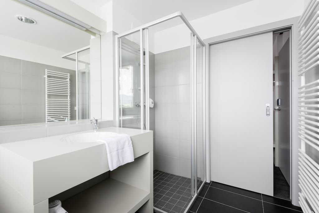 Msc Hotel Neunkirchen Quarto foto